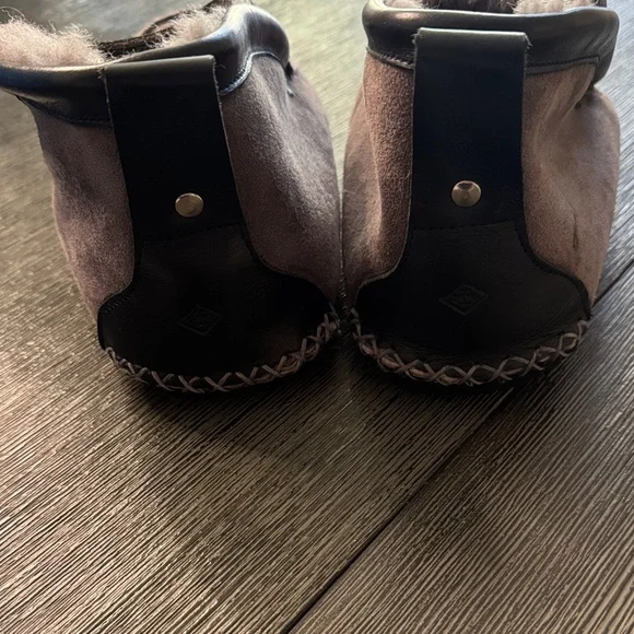 Quoddy gray suede and leather Men's Quad Cup sole slippers - Picture 2 of 4